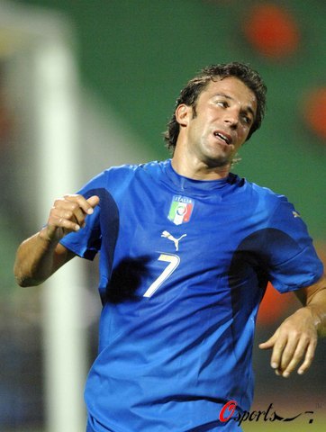 他不仅拥有 他不仅拥有