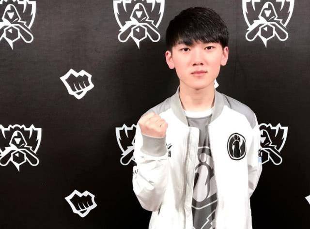 主教练迅速 主教练迅速