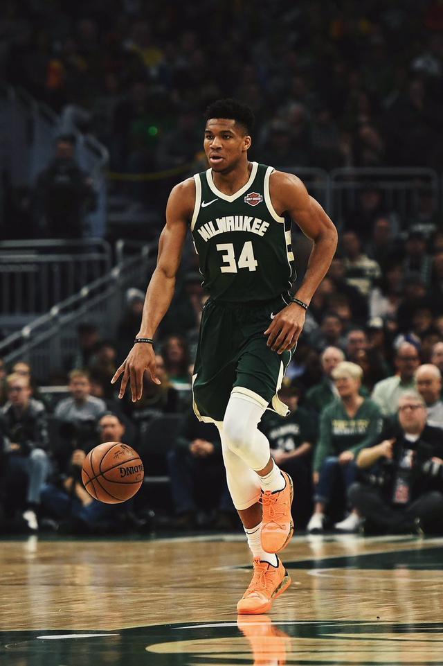 蹇韬依然冷 蹇韬依然冷