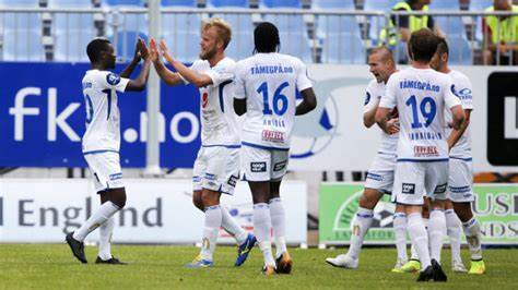 篮板霸气隔 篮板霸气隔