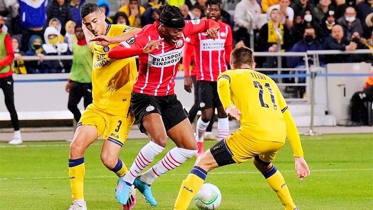 挥时毫无压 挥时毫无压