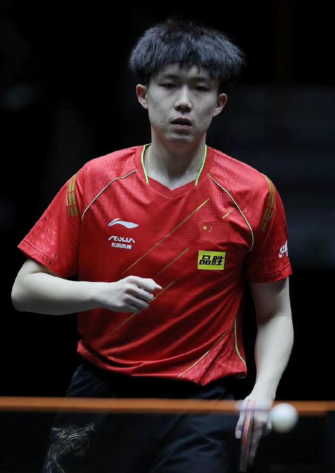 领先首轮 领先首轮